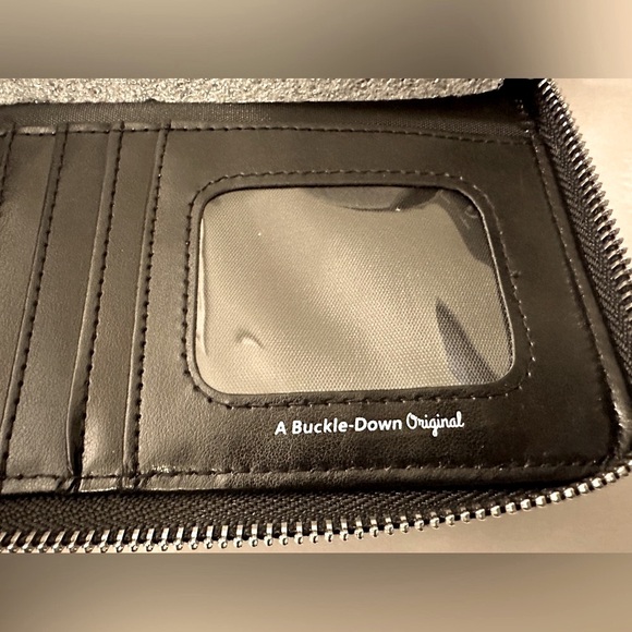 STAR WARS Precious Cargo Ladies Wallet (keychain included) NWOT - Picture 7 of 11